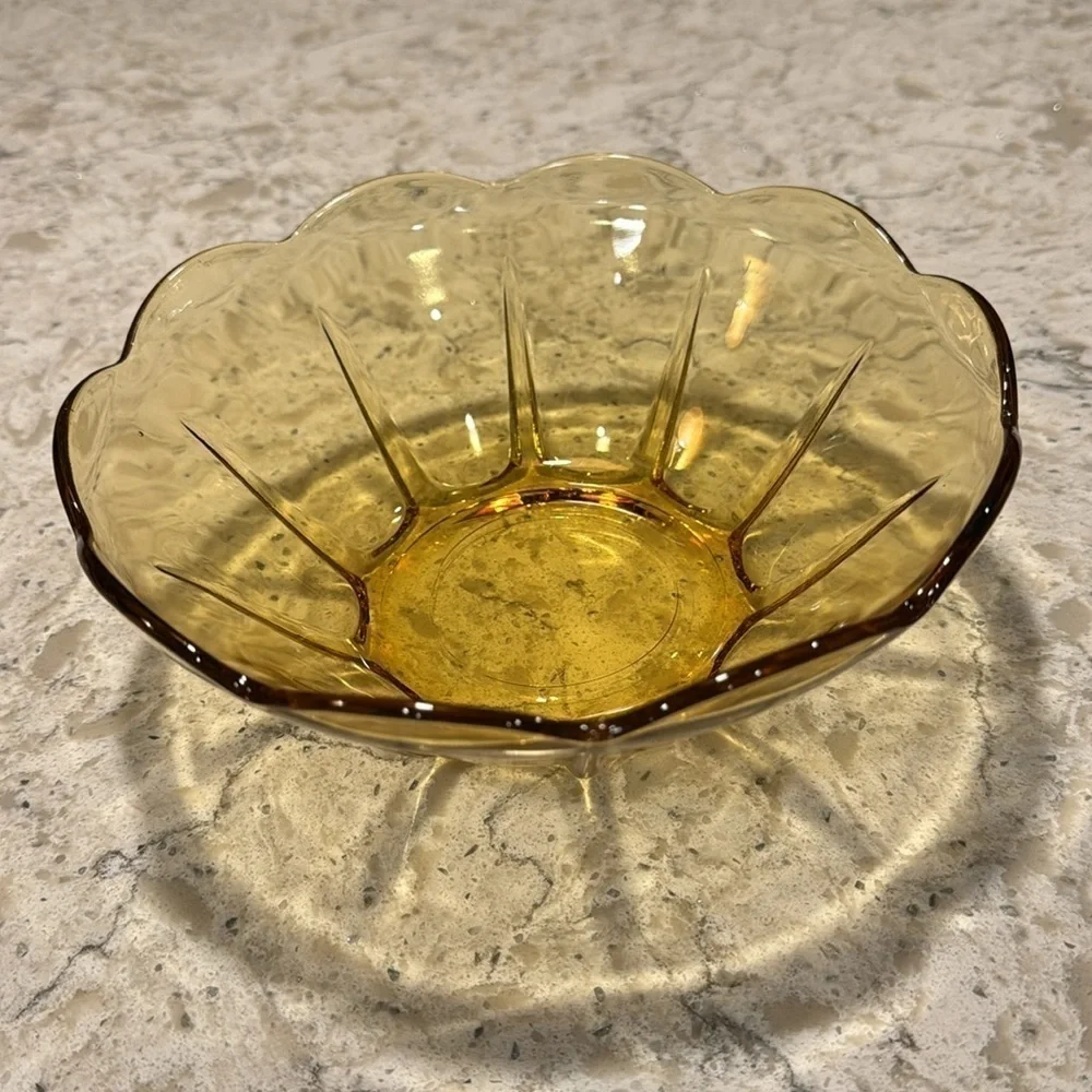 VINTAGE 1960’s~ANCHOR HOCKING~HONEY GOLD BOWL~ PANELED WITH SCALLOPED EDGE~G22